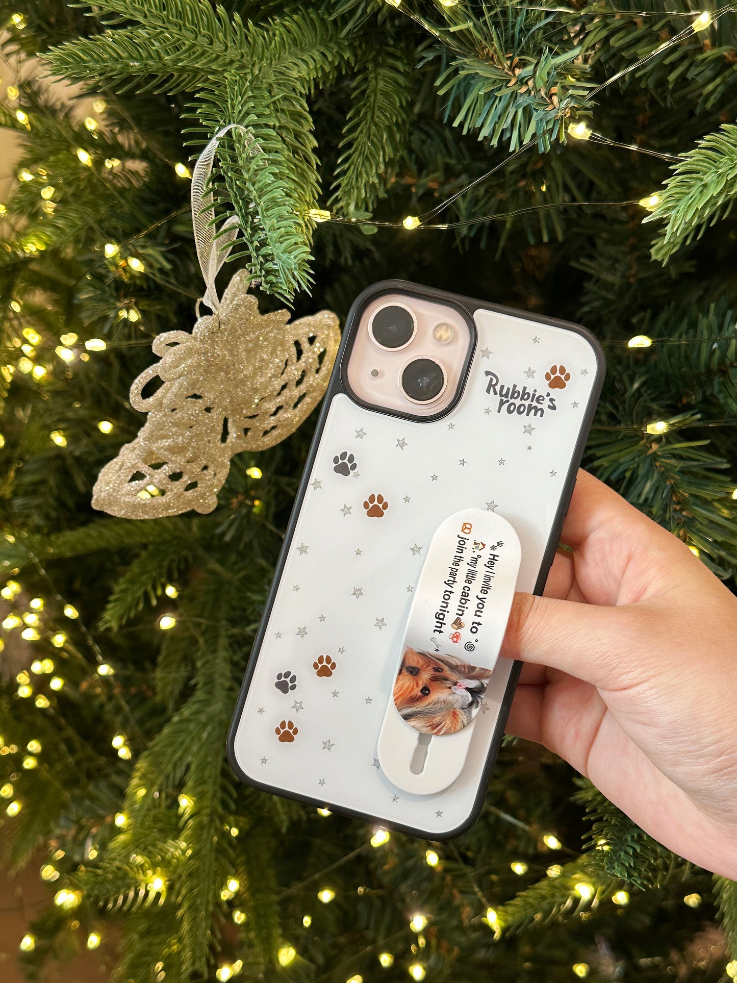 Stars and paws