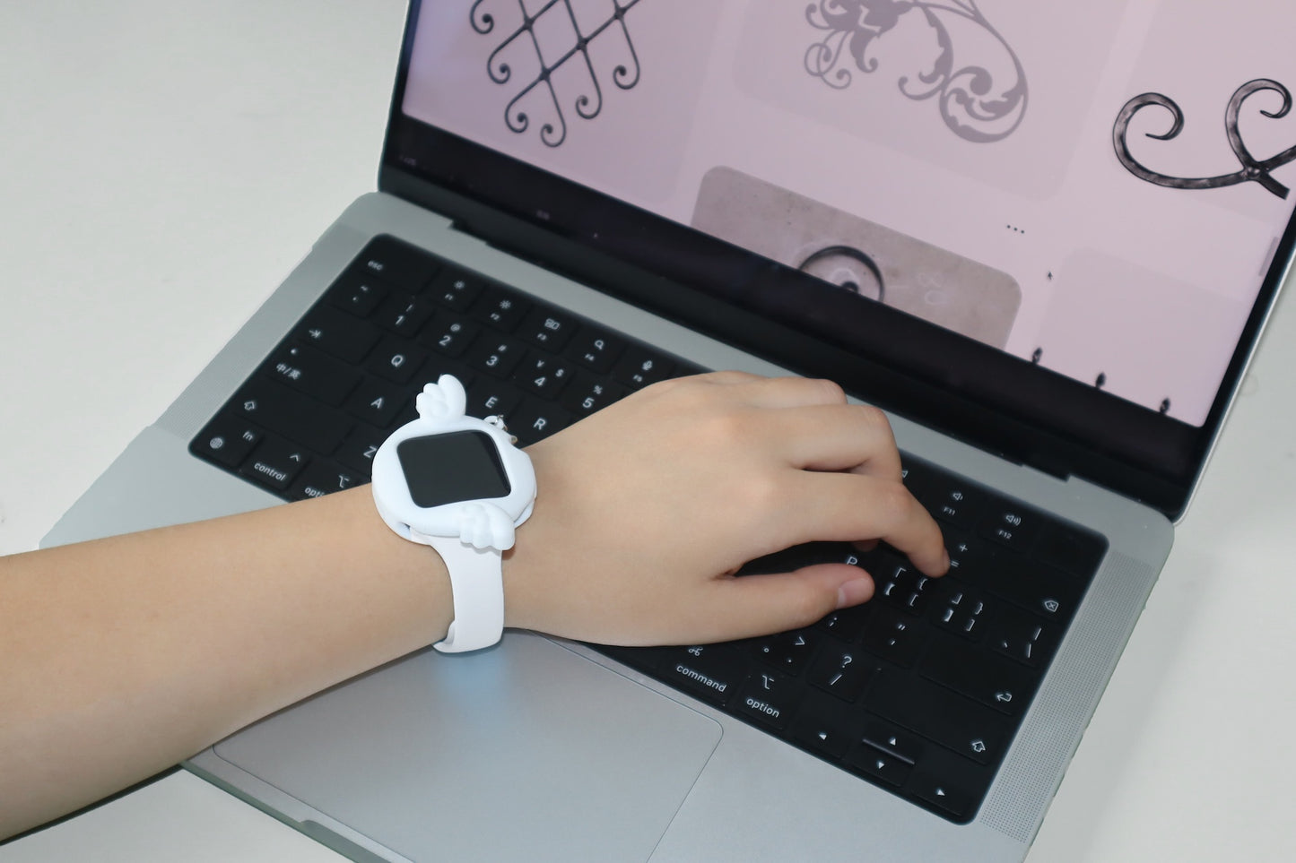 Baby Angle Watch Case